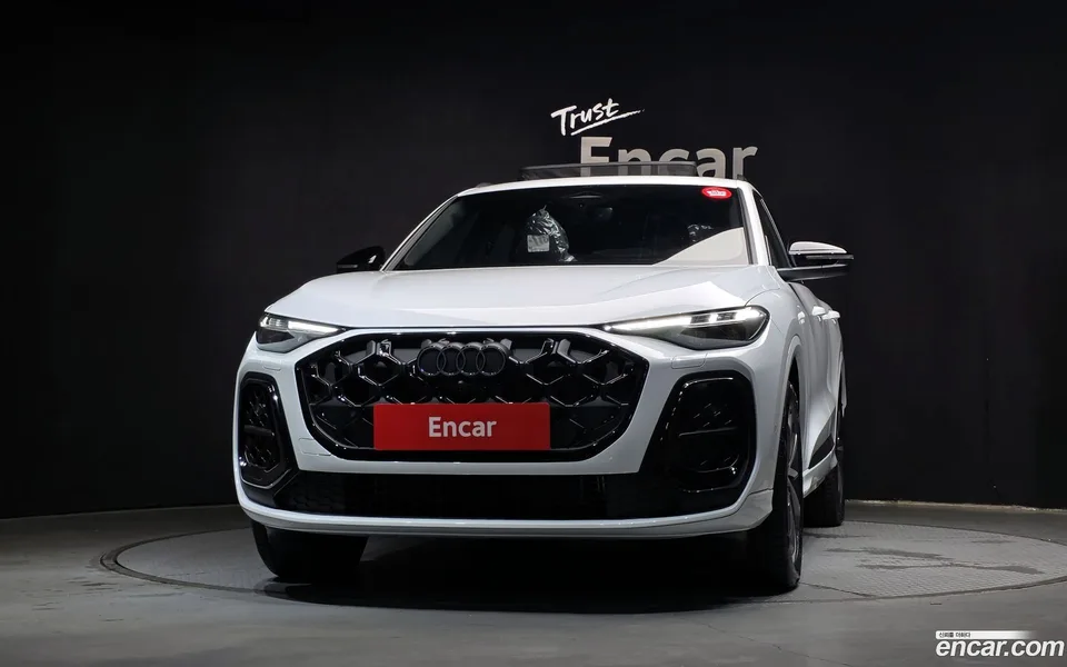 Audi Q5 (80A) 40 TDI S Line 2025 — thumbnail 3
