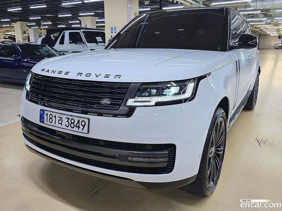 Land Rover Range Rover P530 AB LWB 2023 — photo 1, buy with delivery to Moscow