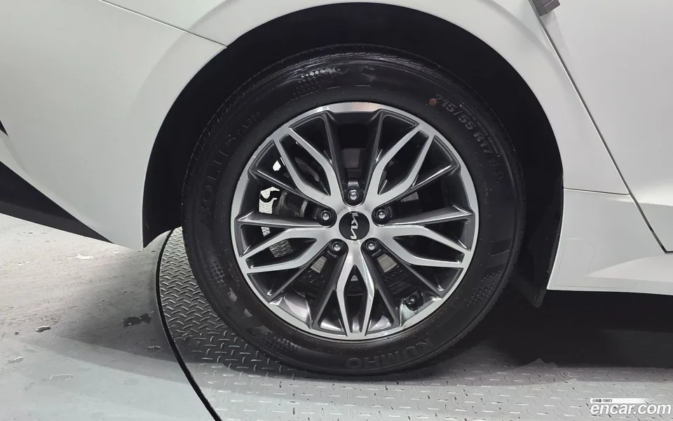 Kia K5 2.0 2022 — thumbnail 5
