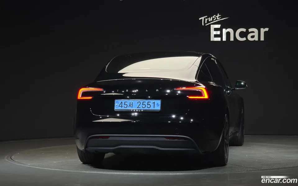 Tesla Model 3 RWD 2024 — thumbnail 4