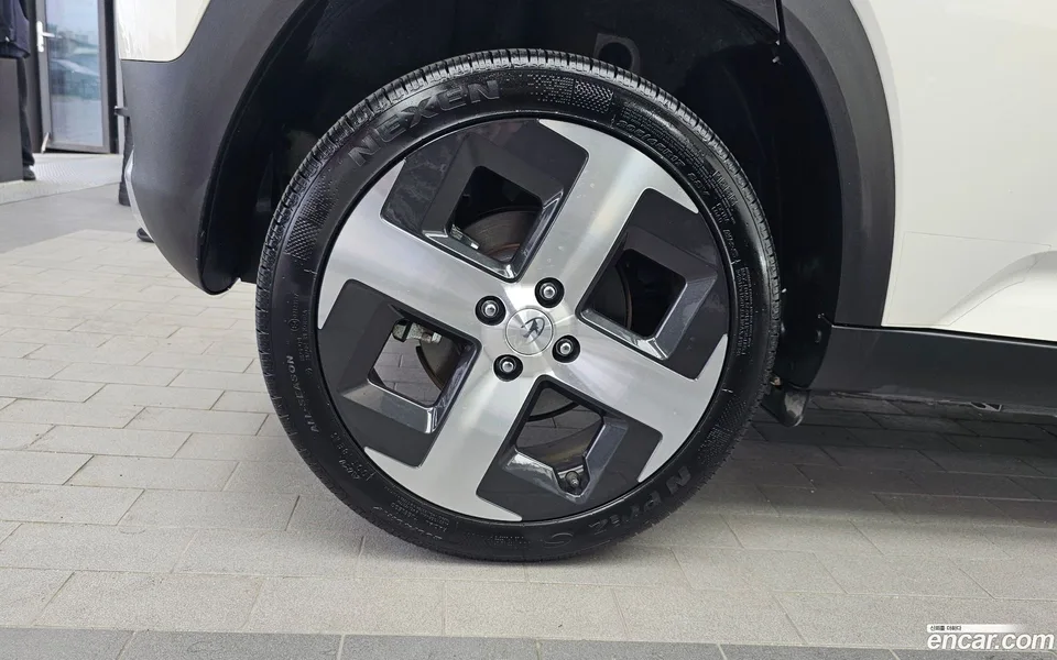 Hyundai Casper Electric 2024 — thumbnail 2