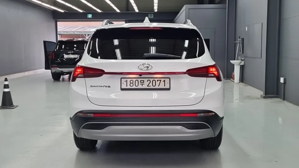 Hyundai SantaFe HEV 1.6 2WD 2022 — thumbnail 4