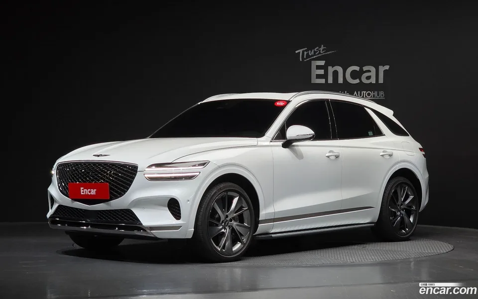 Genesis GV70 2.5T AWD 2024 — фото 1, купить с доставкой в Москву