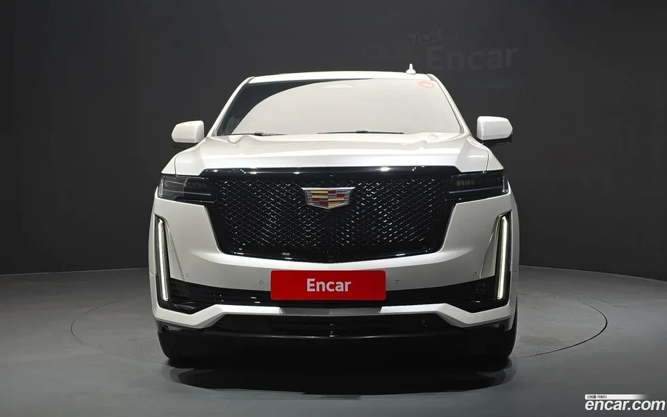 Cadillac Escalade 6.2 2022 — thumbnail 3