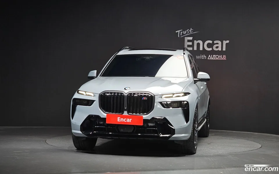 BMW X7 xDrive 40i M 6 2024 — thumbnail 3