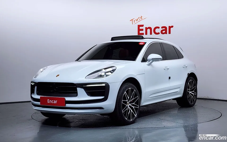 Porsche Macan 2.9 S 2022 — photo 1, buy with delivery to Moscow