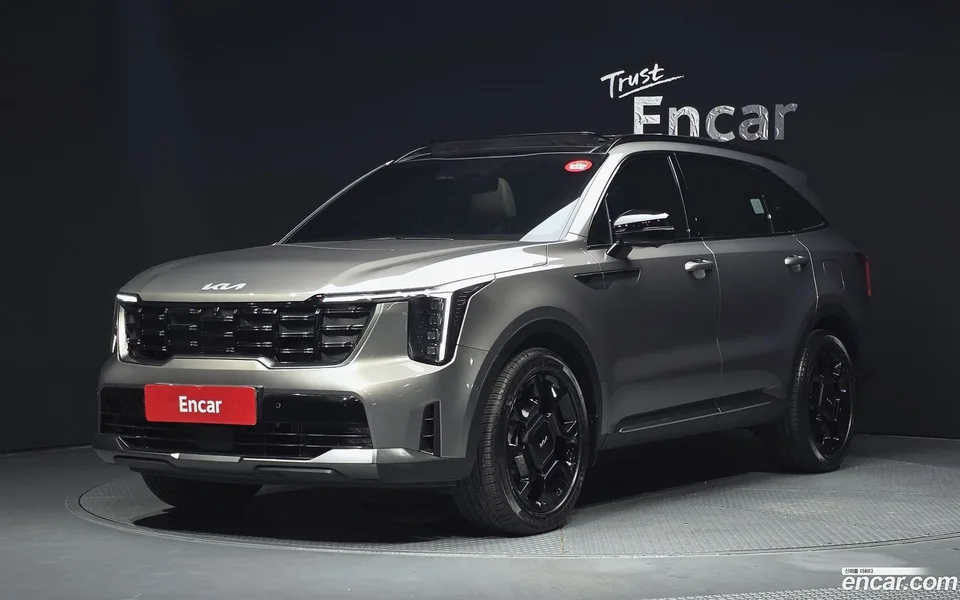 Kia Sorento 2.5T 4WD 2023 — photo 1, buy with delivery to Moscow