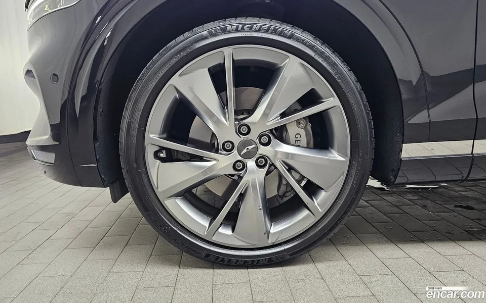 Genesis GV70 2.5T AWD 2022 — thumbnail 2