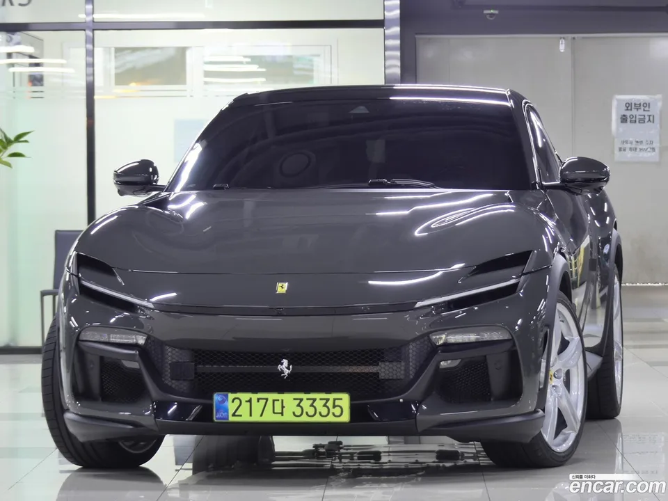 Ferrari Purosangue 6.5 V12 2025 — photo 1, buy with delivery to Moscow