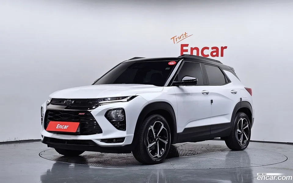 Chevrolet Trailblazer 1.3 2WD 2022 — photo 1, buy with delivery to Moscow