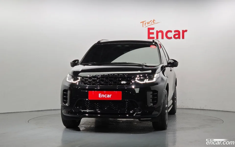 Land Rover Discovery Sport P250 SE 2024 — thumbnail 3