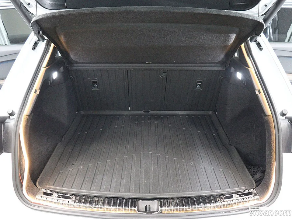 Audi Q4 e-tron 45 2025 — thumbnail 5