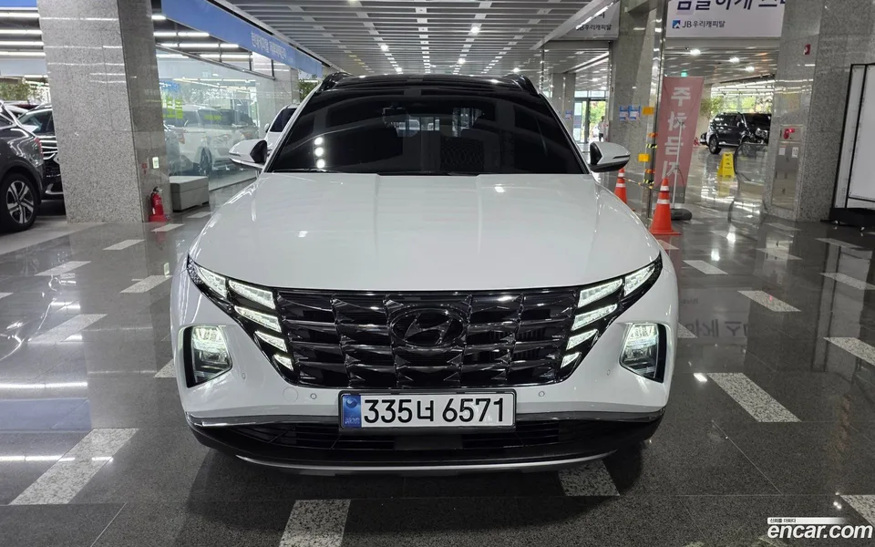 Hyundai Tucson 1.6 2WD 2022 — photo 1, buy with delivery to Moscow