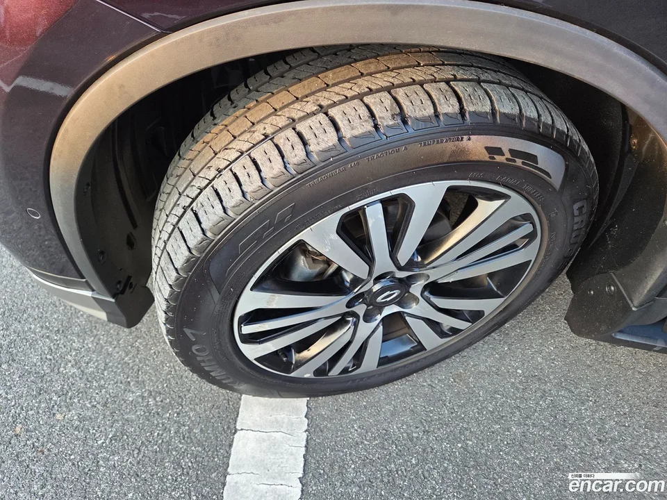 Renault Samsung QM6 2.0 LPe 2WD 2023 — thumbnail 2