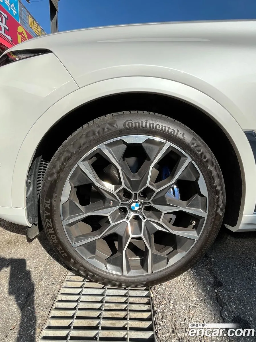 BMW X7 xDrive 40d M 6 2025 — thumbnail 2