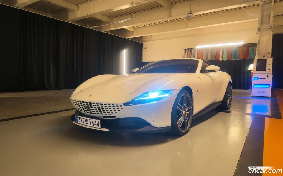Ferrari Roma 3.9 2026 — photo 1, buy with delivery to Moscow