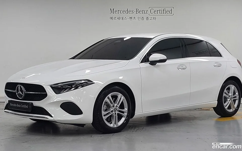 Mercedes-Benz A-Class A220 2026 — photo 1, buy with delivery to Moscow