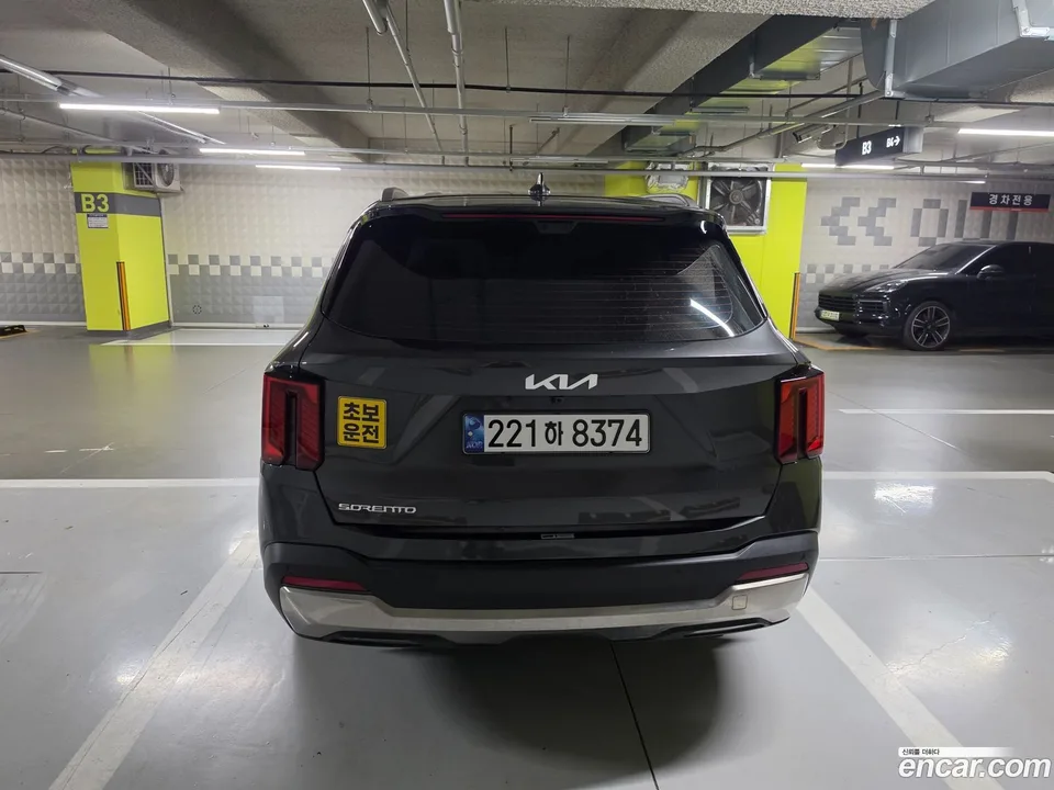 Kia Sorento 2.5T 2WD 2024 — thumbnail 3