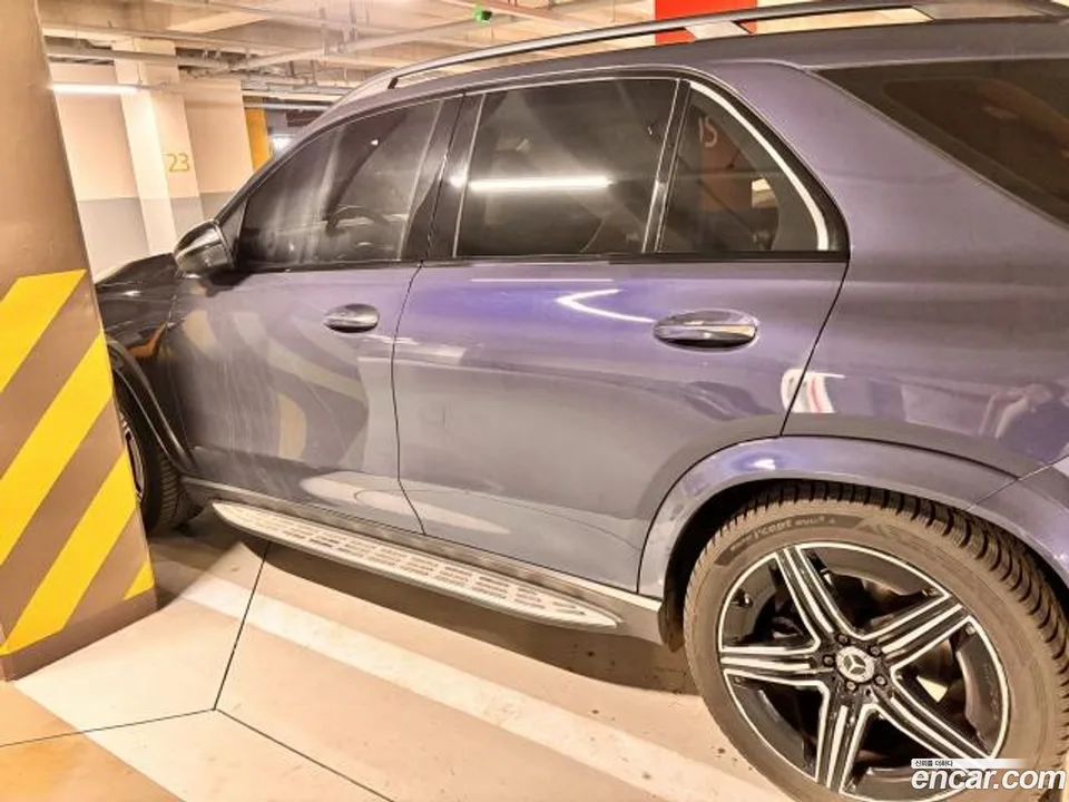 Mercedes-Benz GLE-Class GLE450 4MATIC 2023 — thumbnail 4