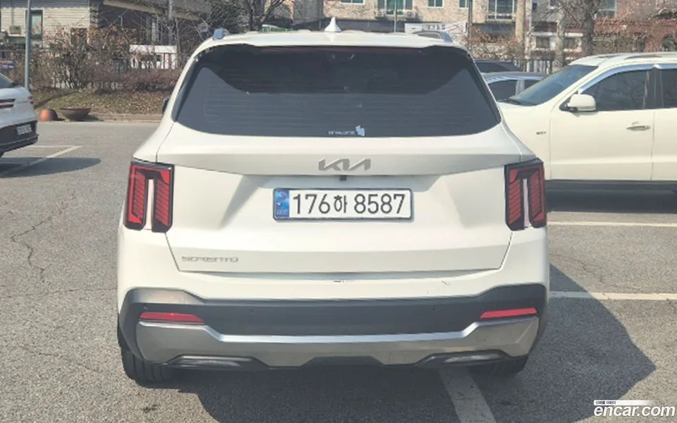 Kia Sorento 2.2 2WD 2024 — thumbnail 4
