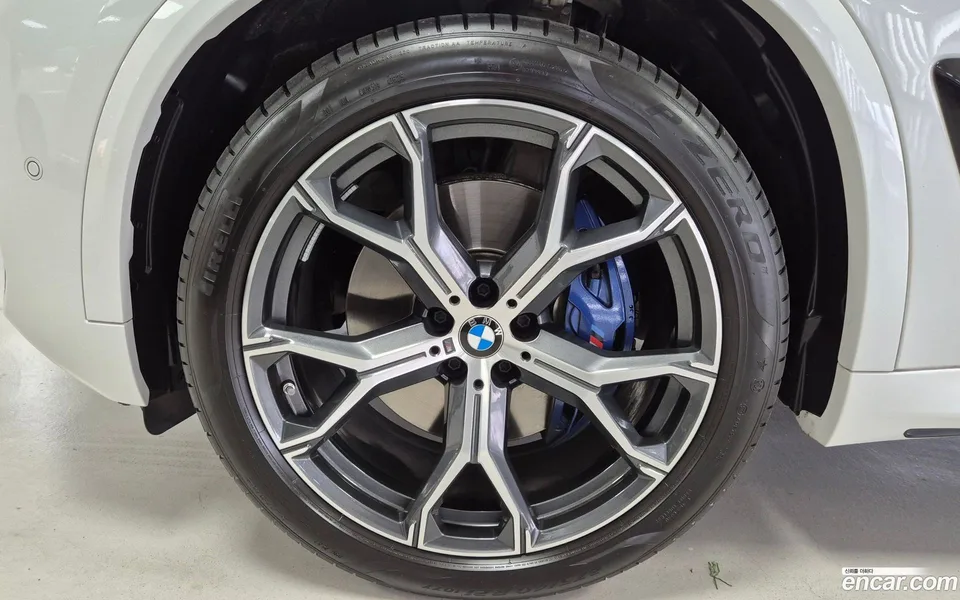BMW X5 xDrive 30d M 2025 — thumbnail 2