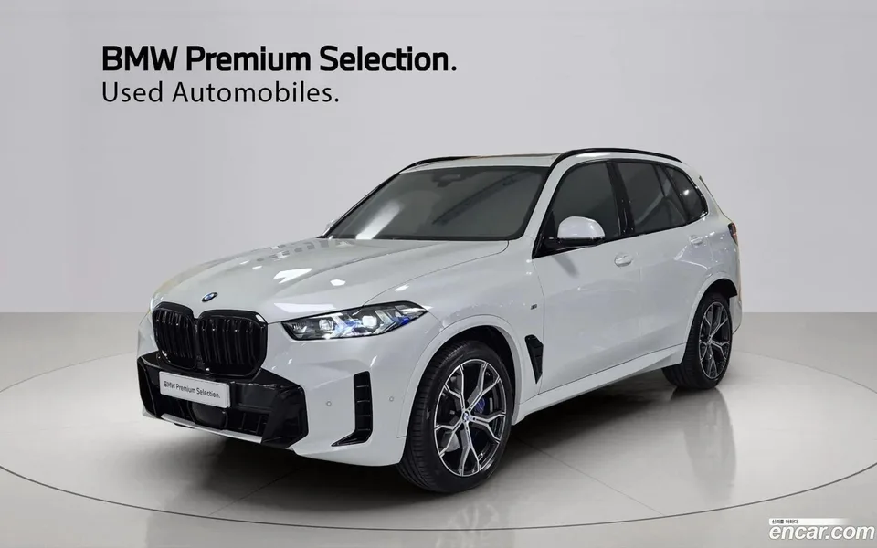 BMW X5 xDrive 30d M 2025 — photo 1, buy with delivery to Moscow