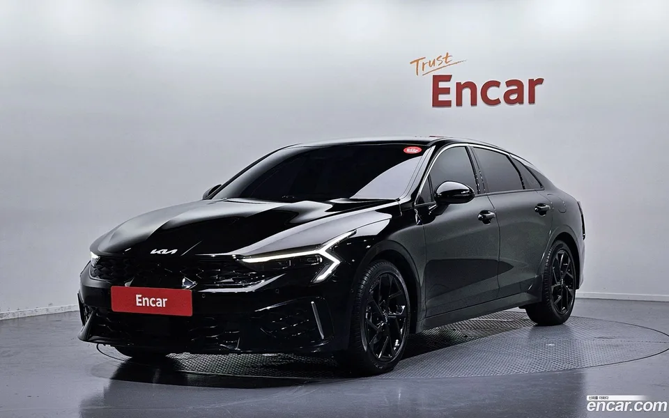 Kia K5 2.0 2024 — photo 1, buy with delivery to Moscow