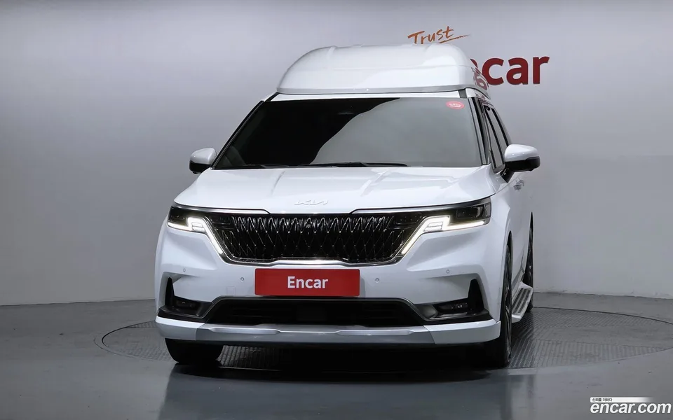 Kia Carnival 9 2022 — thumbnail 3