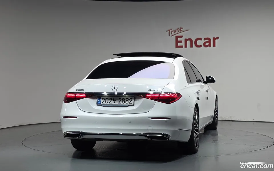 Mercedes-Benz S-Class S580L 4MATIC 2024 — thumbnail 4
