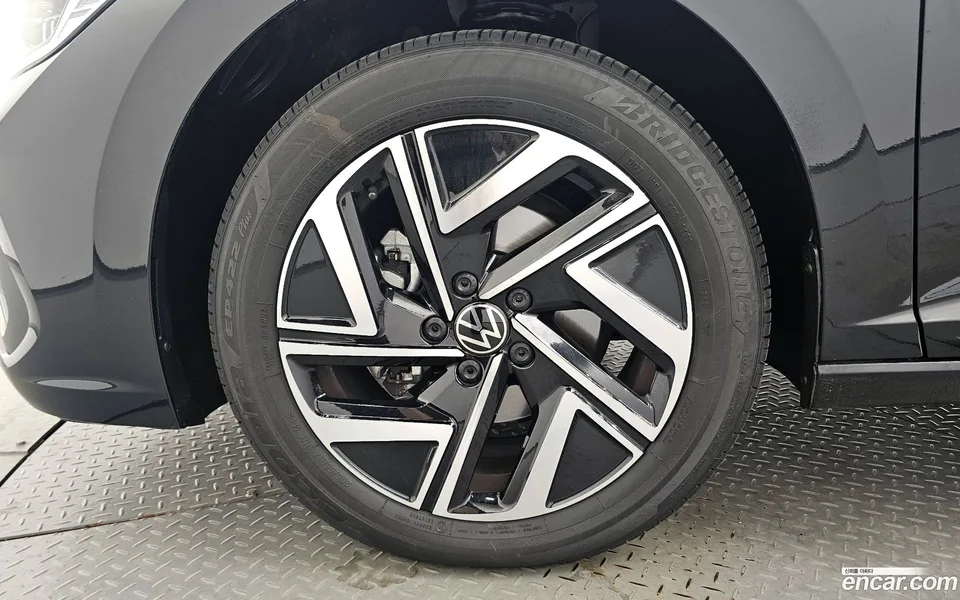 Volkswagen Jetta 1.5 TSI 2024 — thumbnail 2