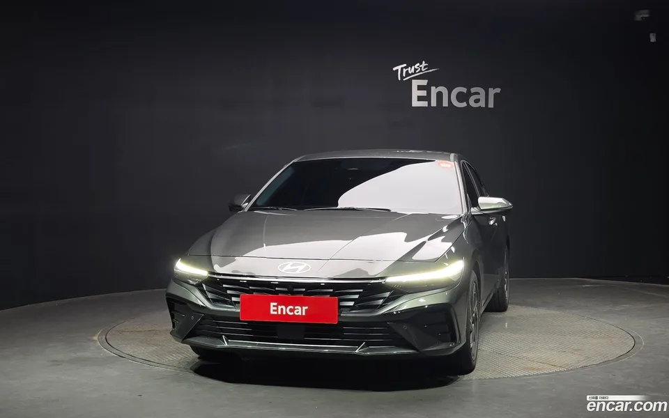 Hyundai Avante CN7 Hybrid 2025 — thumbnail 3