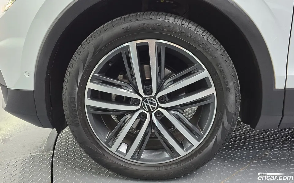 Volkswagen Tiguan 2.0 TDI 2022 — миниатюра 5