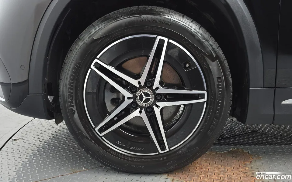 Mercedes-Benz EQA EQA250 AMG 2024 — thumbnail 5