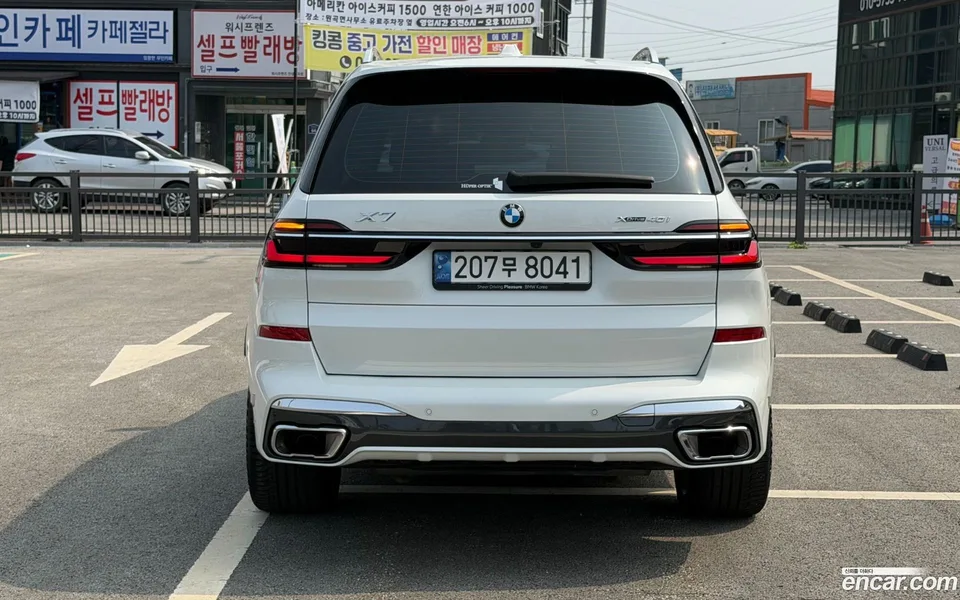 BMW X7 xDrive 40i M 6 2024 — thumbnail 4