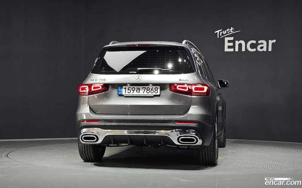 Mercedes-Benz GLB-Class GLB250 4MATIC 2022 — thumbnail 4