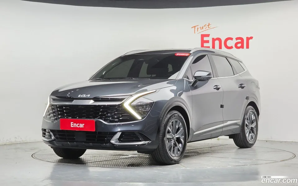 Kia Sportage 1.6 2WD 2022 — photo 1, buy with delivery to Moscow