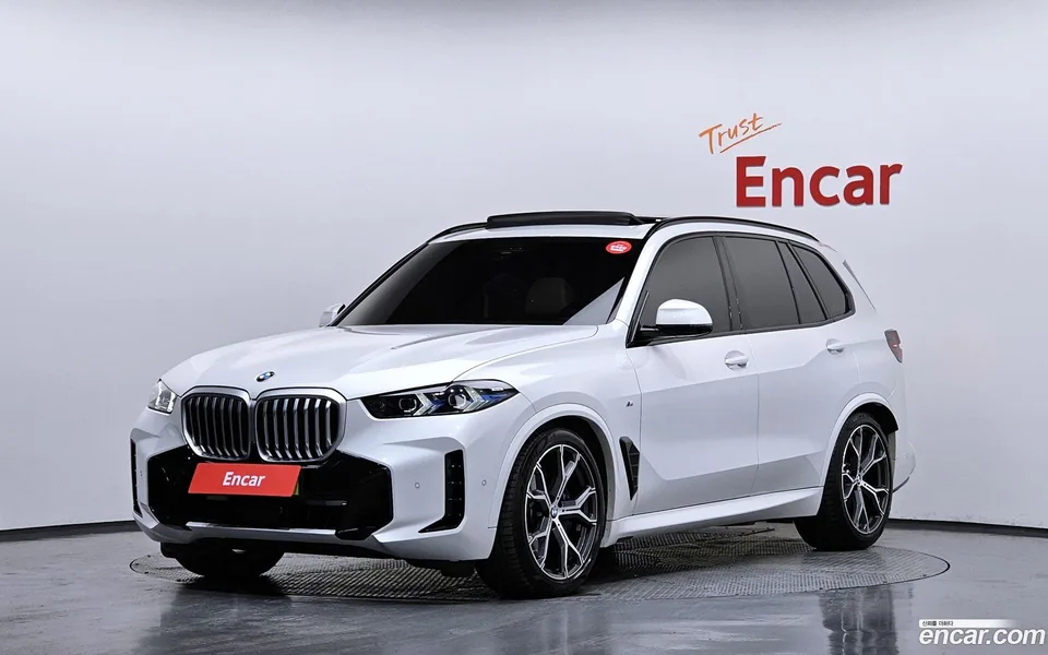BMW X5 xDrive 30d M 2025 — photo 1, buy with delivery to Moscow