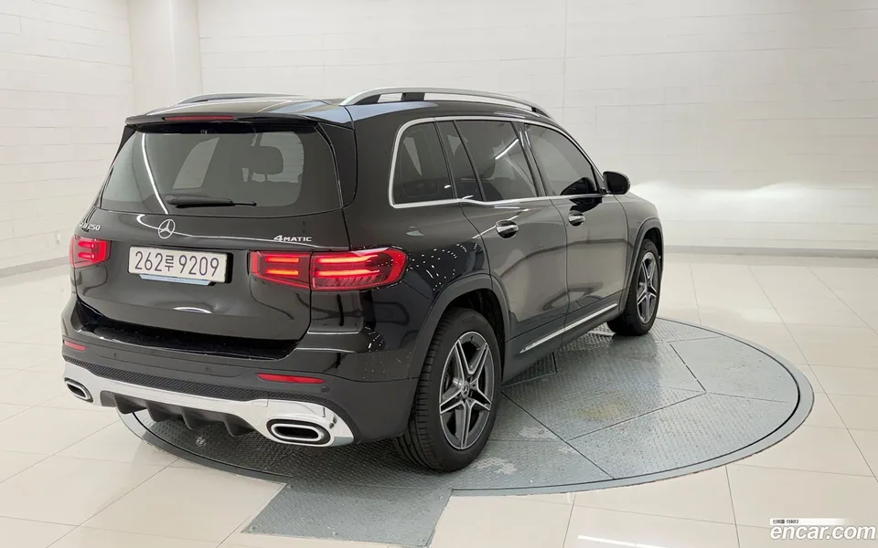Mercedes-Benz GLB-Class GLB250 4MATIC 2025 — thumbnail 2