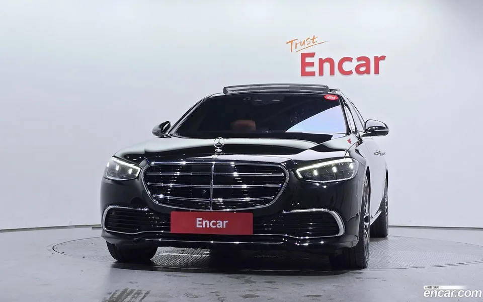 Mercedes-Benz S-Class S580L 4MATIC 2024 — thumbnail 3