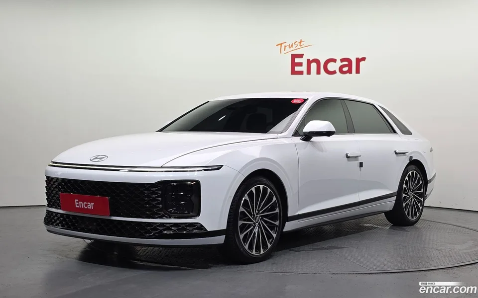 Hyundai Grandeur 2.5 2WD 2022 — photo 1, buy with delivery to Moscow