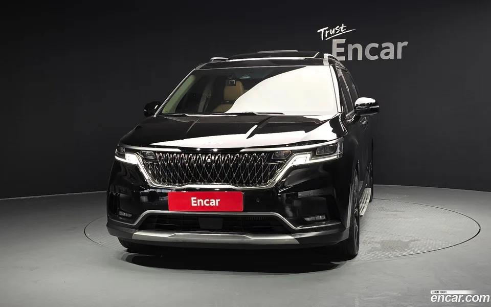 Kia Carnival 9 2022 — thumbnail 3