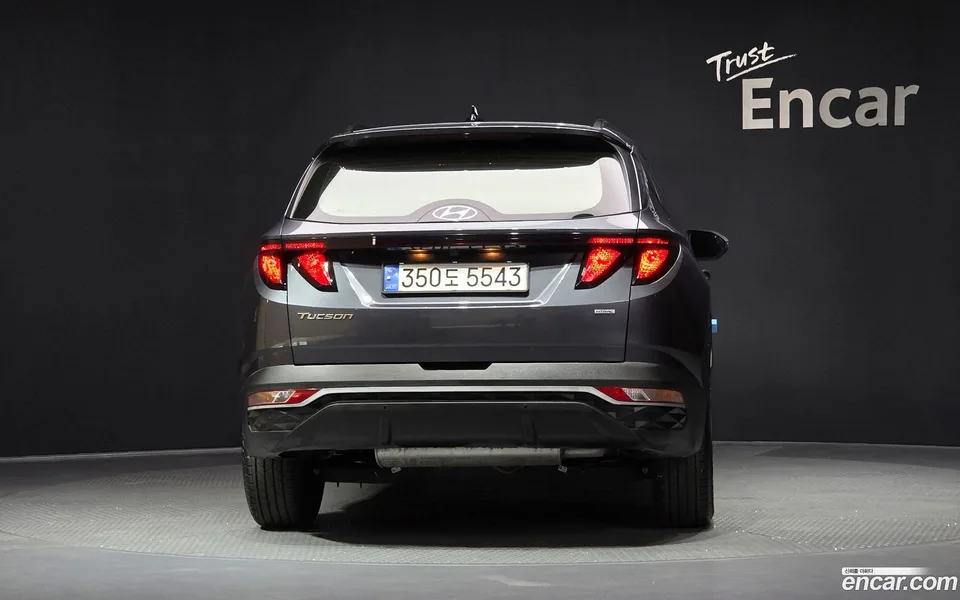 Hyundai Tucson Hybrid 4WD 2023 — thumbnail 4