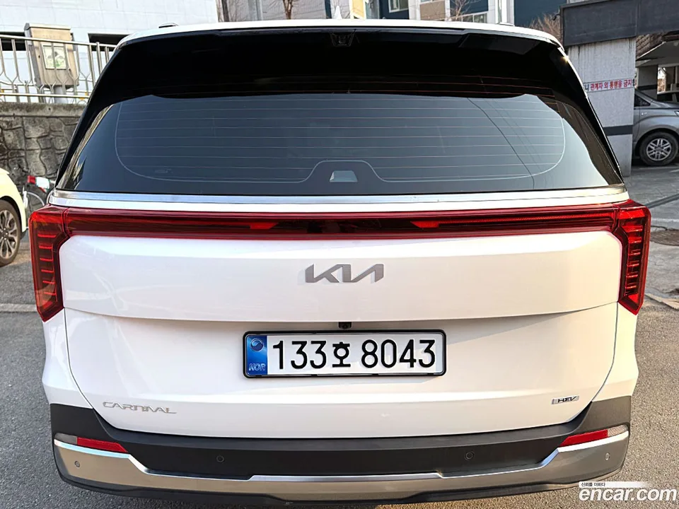 Kia Carnival HEV 9 2026 — thumbnail 4