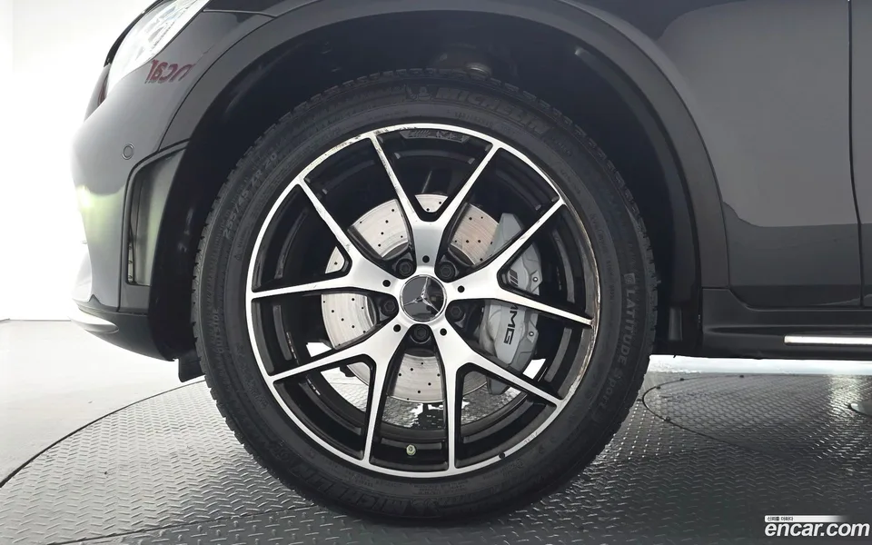 Mercedes-Benz GLC-Class AMG GLC43 4MATIC 2022 — thumbnail 5