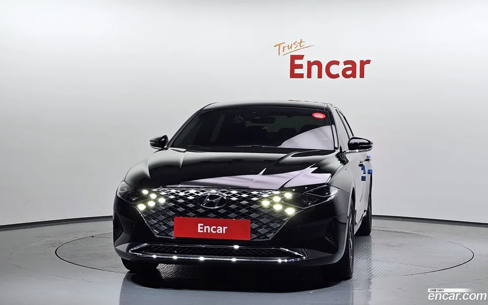 Hyundai Grandeur IG Hybrid 2022 — thumbnail 3