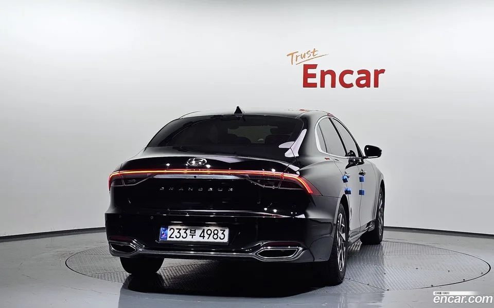Hyundai Grandeur IG Hybrid 2022 — thumbnail 4