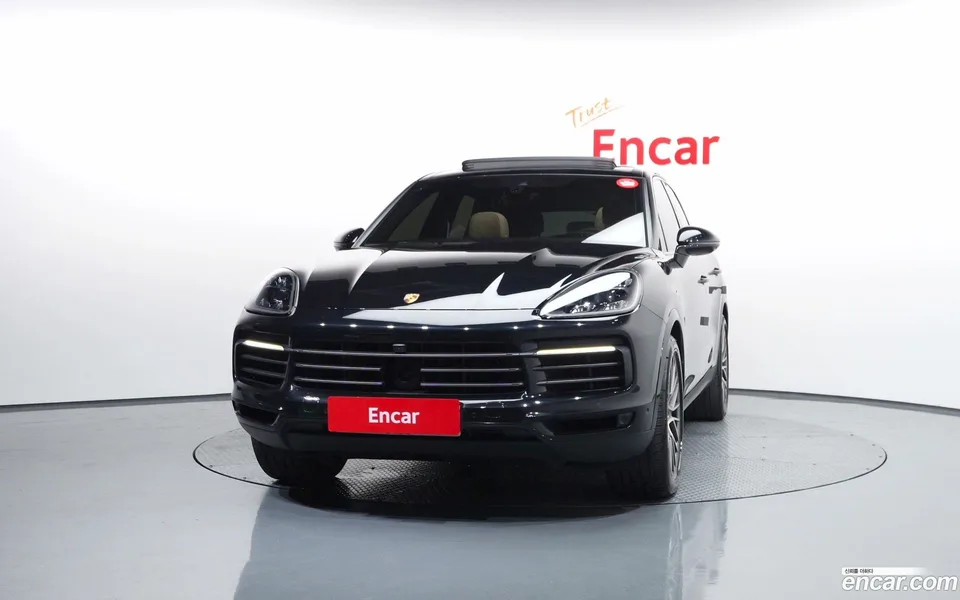 Porsche Cayenne 3.0 2022 — thumbnail 3