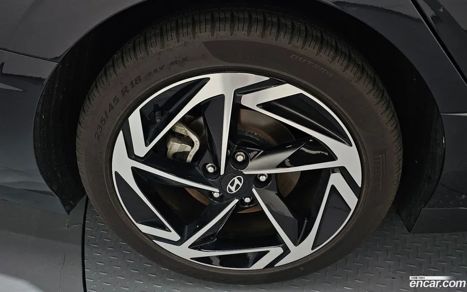 Hyundai Sonata The Edge Hybrid 2023 — thumbnail 5