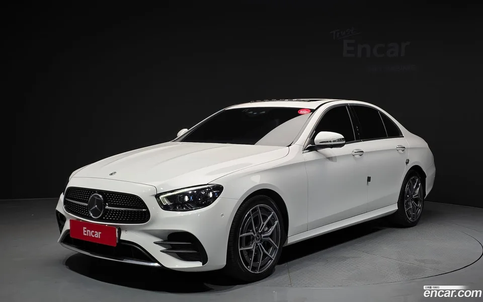 Mercedes-Benz E-Class 2023