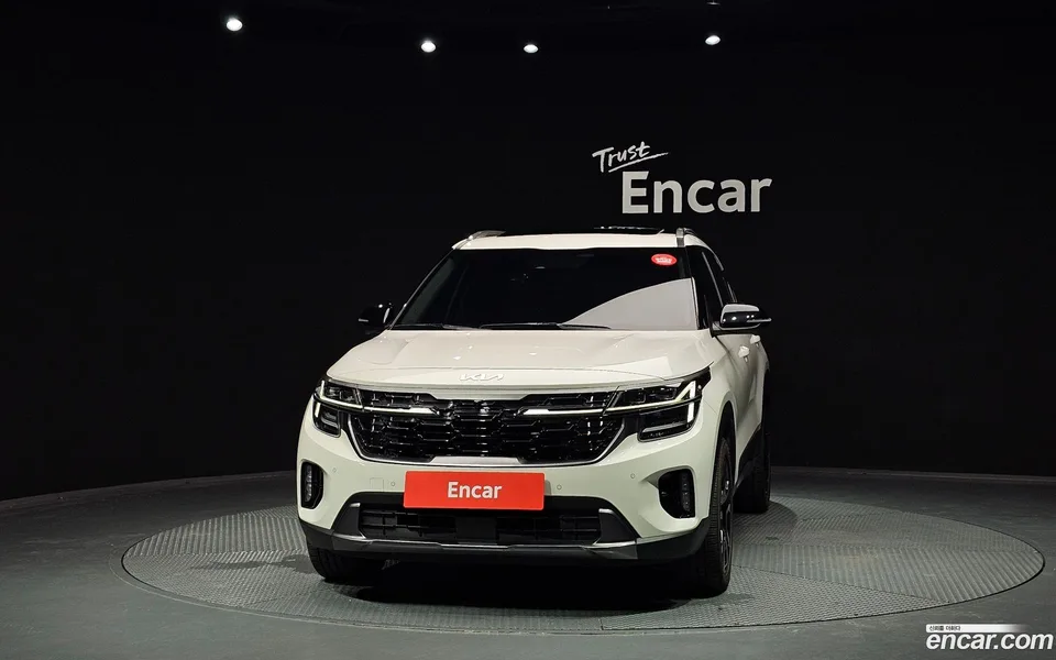 Kia Seltos 1.6 2WD 2023 — thumbnail 3